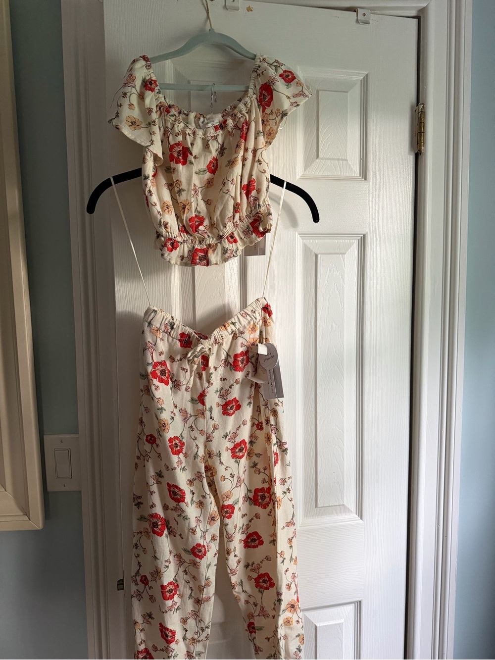 Cream Floral Kids Matching Set — Top & Pants